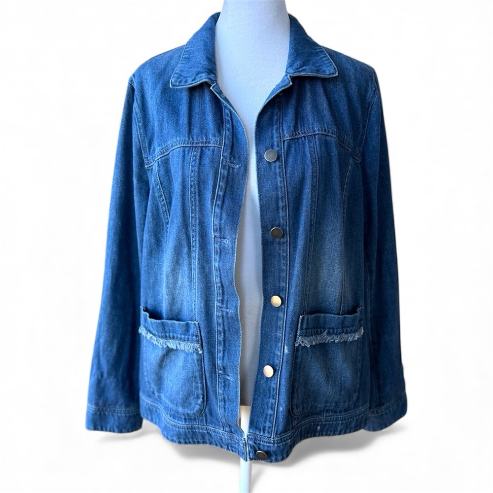 J. Jill Medium Denim Jean Jacket with Fringe Detail Size Small 100% Cotton